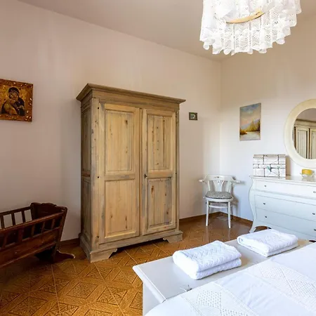 Apartment Raffaella